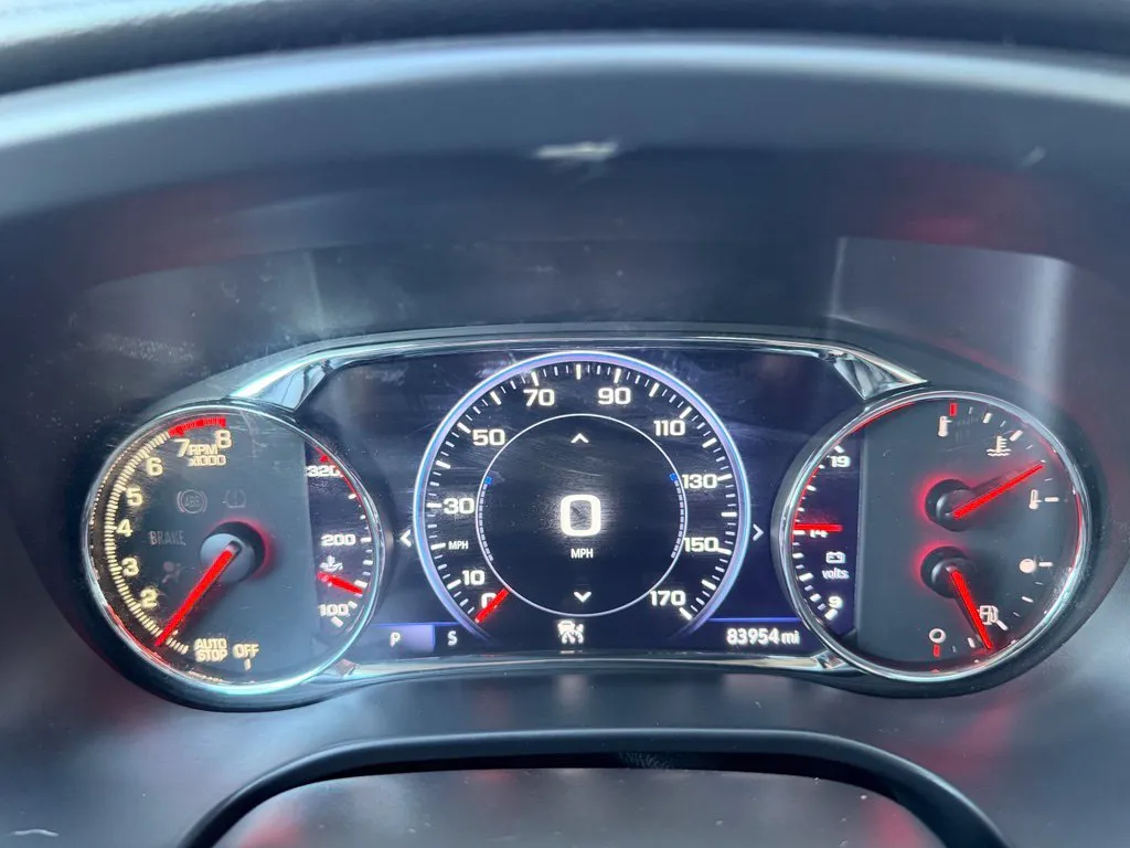 GMC Acadia photo 11