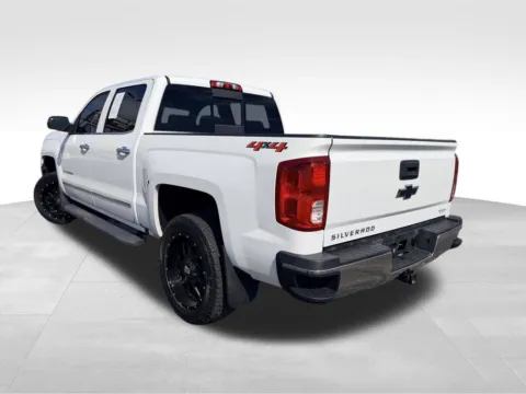More photos of 2018 Chevrolet Silverado 1500 LTZ at Platinum Auto Plaza, KS