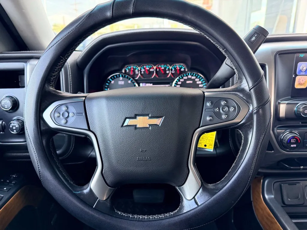 Chevrolet Silverado photo 8