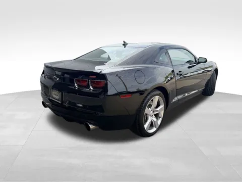 Another view of 2010 Chevrolet Camaro SS for sale in Topeka, KS at Platinum Auto Plaza