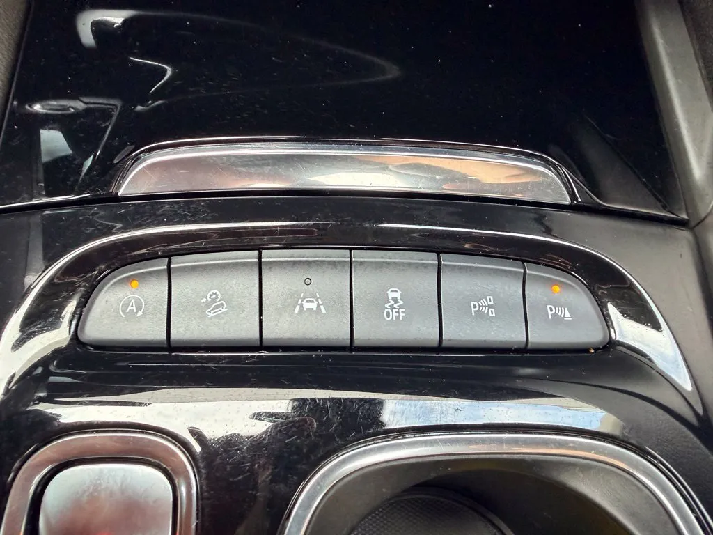 Buick Envision photo 24