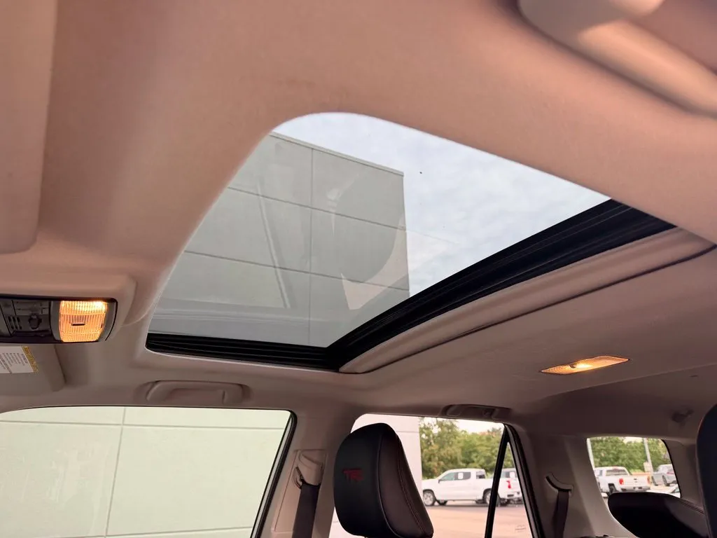 Toyota 4Runner photo 26