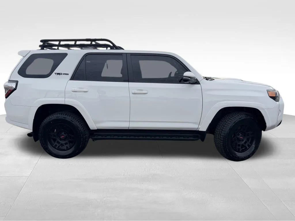Toyota 4Runner photo 31