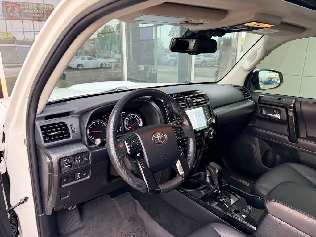 Toyota 4Runner photo 39