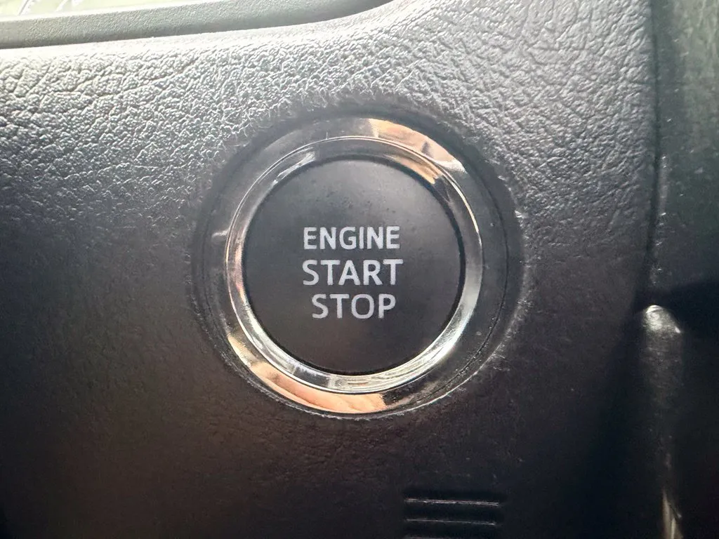 Toyota 4Runner photo 25