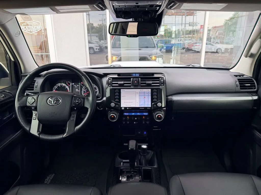 Toyota 4Runner photo 7