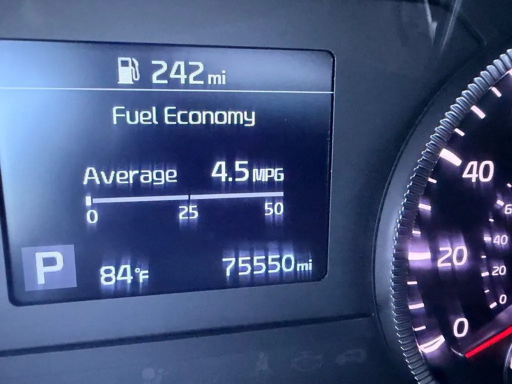 Kia Telluride photo 12