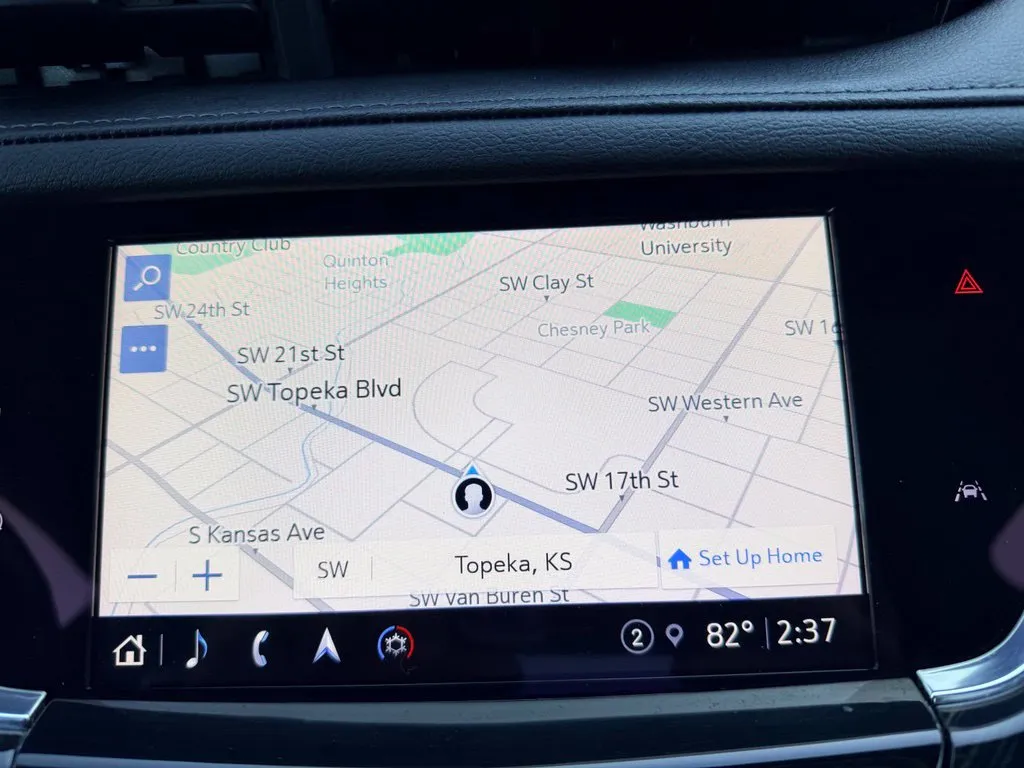 Cadillac XT6 photo 17