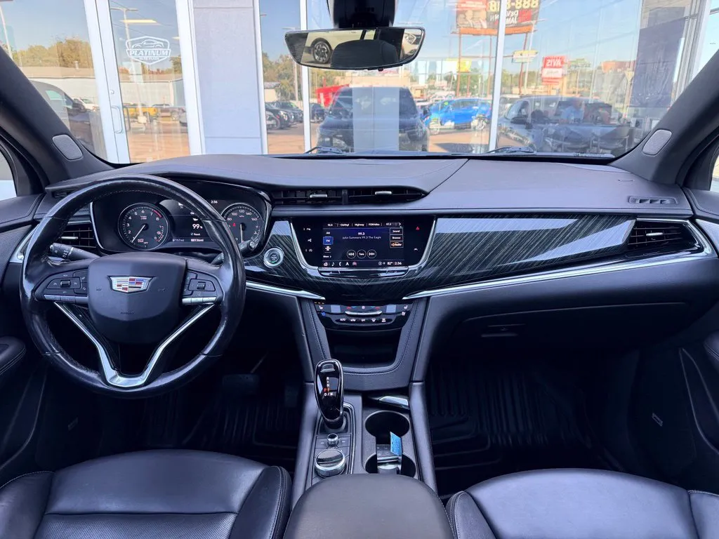 Cadillac XT6 photo 7