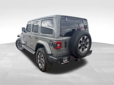 More photos of 2019 Jeep Wrangler Unlimited Sahara at Platinum Auto Plaza, KS
