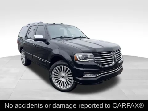 Photos of 2017 Lincoln Navigator Select for sale in Topeka, KS at Platinum Auto Plaza