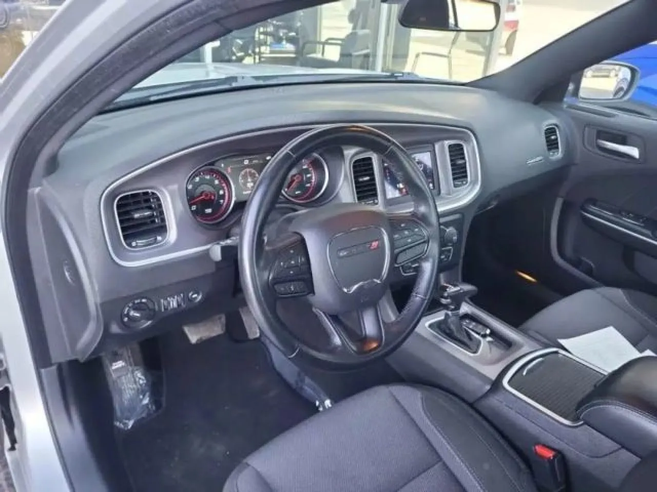 2022 Dodge Charger SXT photo 19