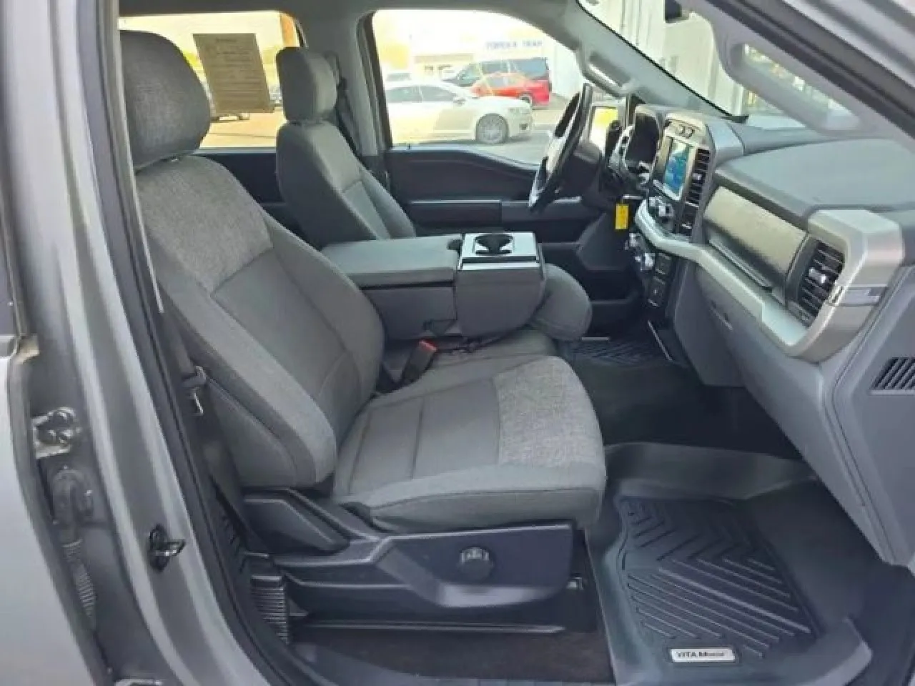 2021 Ford F-150 XLT photo 36