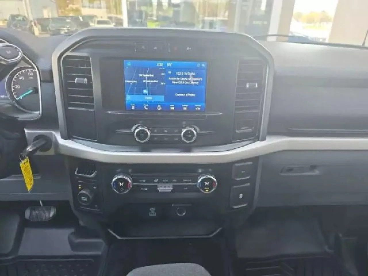2021 Ford F-150 XLT photo 16