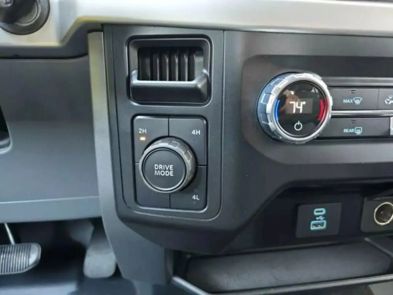 2021 Ford F-150 XLT photo 30