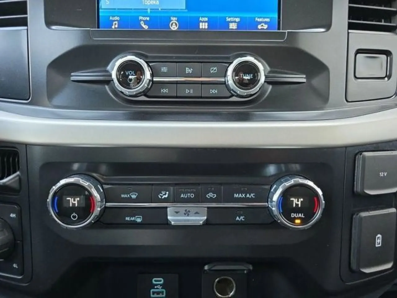 2021 Ford F-150 XLT photo 17