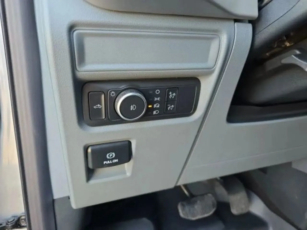 2021 Ford F-150 XLT photo 9