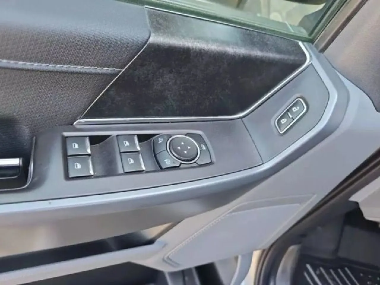 2021 Ford F-150 XLT photo 34