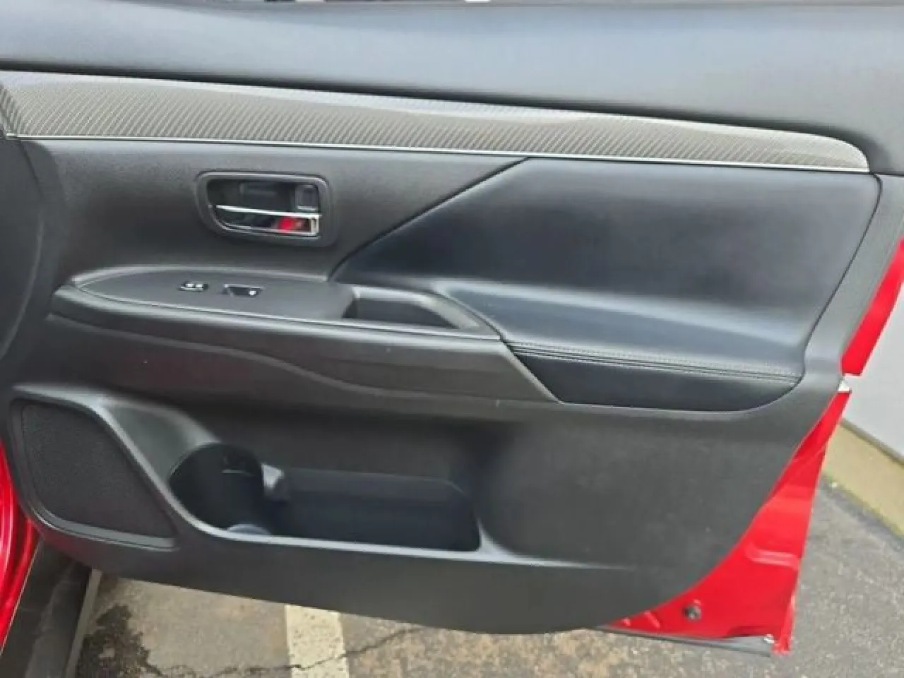 2020 Mitsubishi Outlander GT photo 24