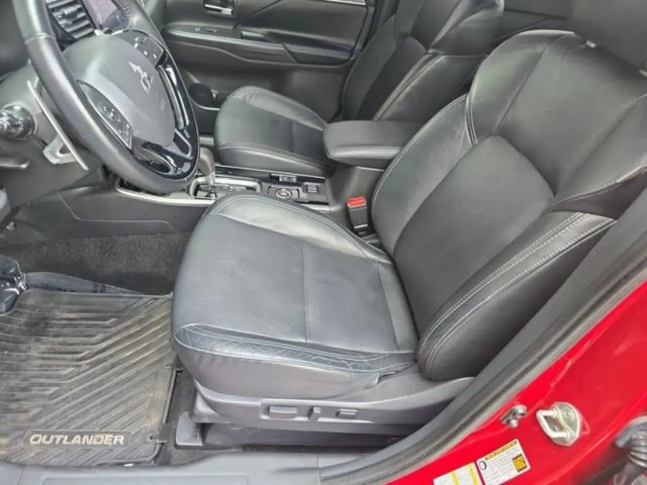 2020 Mitsubishi Outlander GT photo 22