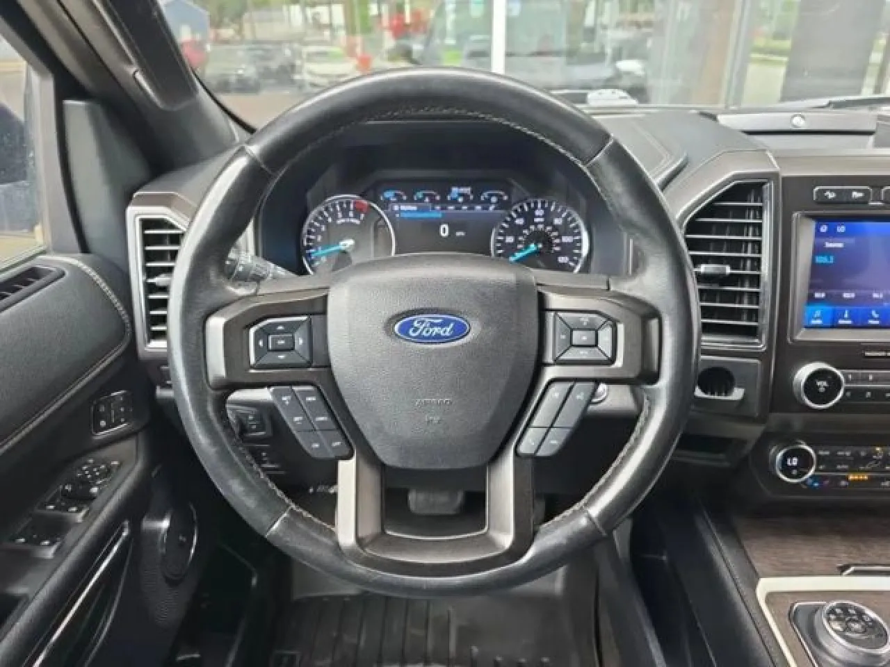 2020 Ford Expedition Limited photo 28