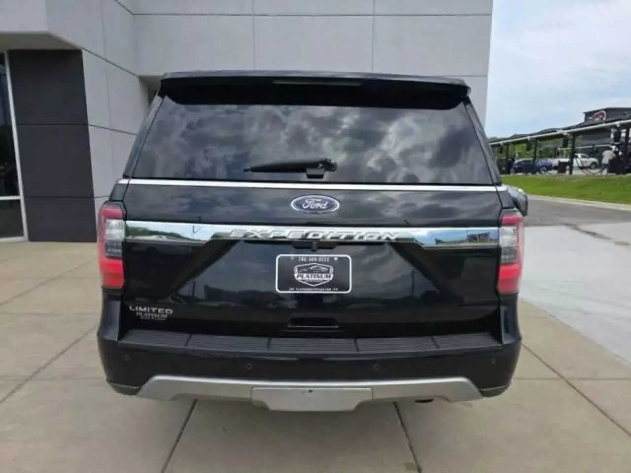 2020 Ford Expedition Limited photo 9