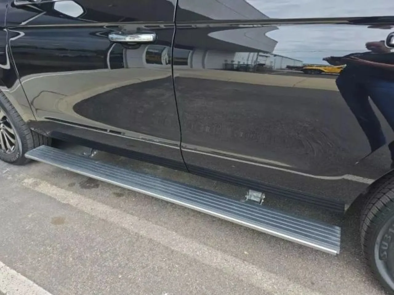 2020 Ford Expedition Limited photo 10