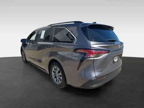 Another view of 2021 Toyota Sienna XLE Minivan 4D for sale in Topeka, KS at Platinum Auto Plaza