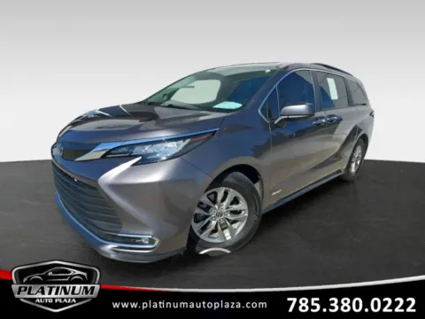 Gray 2021 Toyota Sienna XLE Minivan 4D for sale in Topeka, KS