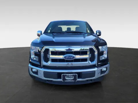 Photos of 2017 Ford F-150 SuperCrew Cab XLT Pickup 4D 5 1/2 ft for sale in Topeka, KS at Platinum Auto Plaza