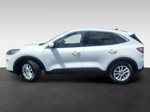 More photos of 2020 Ford Escape SE Sport Utility 4D at Platinum Auto Plaza, KS