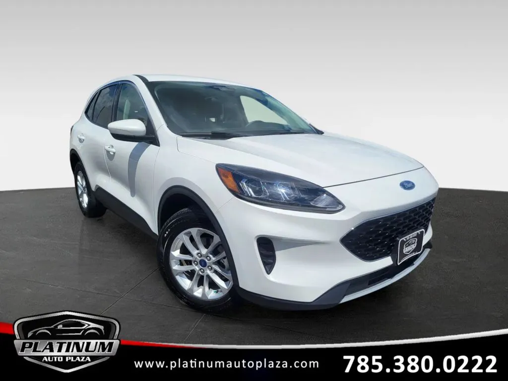 2020 Ford Escape SE Sport Utility 4D for sale in Topeka, KS
