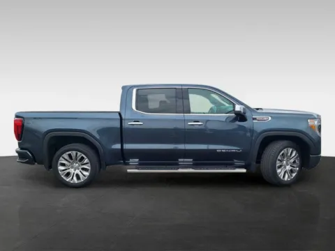 More photos of 2020 GMC Sierra 1500 Crew Cab Denali Pickup 4D 5 3/4 ft at Platinum Auto Plaza, KS