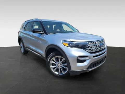 More photos of 2023 Ford Explorer Limited Sport Utility 4D at Platinum Auto Plaza, KS