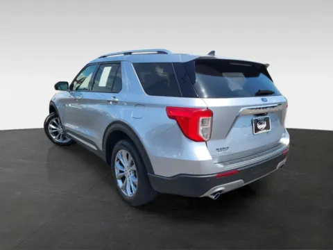 More photos of 2023 Ford Explorer Limited Sport Utility 4D at Platinum Auto Plaza, KS