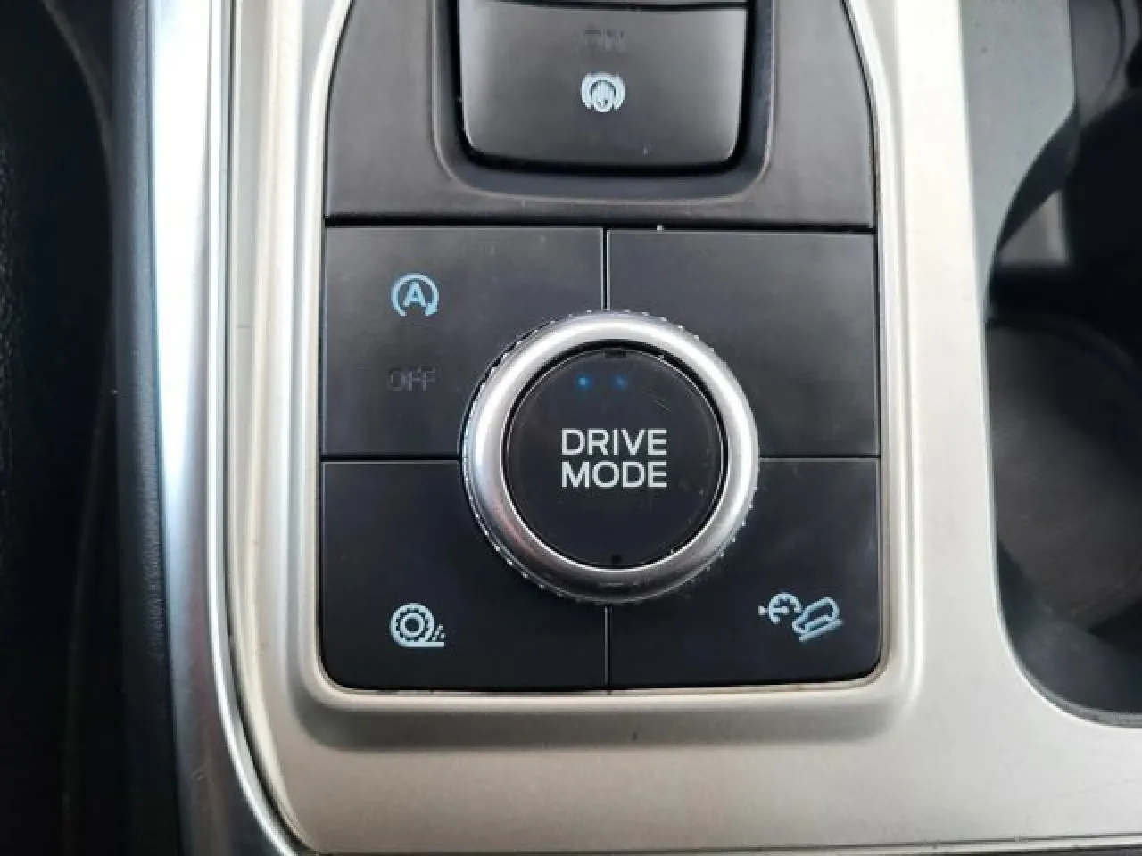 2023 Ford Explorer Limited Sport photo 27