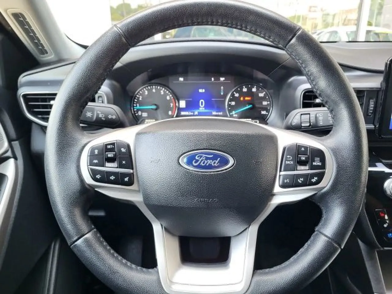 2023 Ford Explorer Limited Sport photo 29
