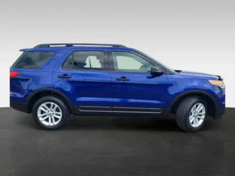 More photos of 2015 Ford Explorer Sport Utility 4D at Platinum Auto Plaza, KS