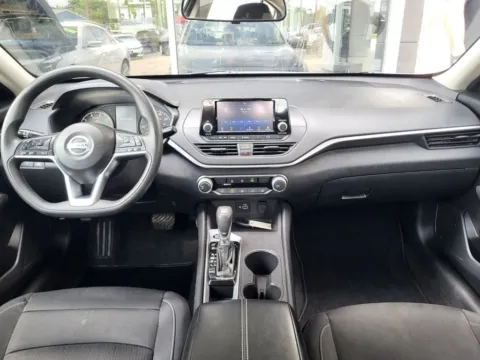 More photos of 2022 Nissan Altima 2.5 S Sedan 4D at Platinum Auto Plaza, KS