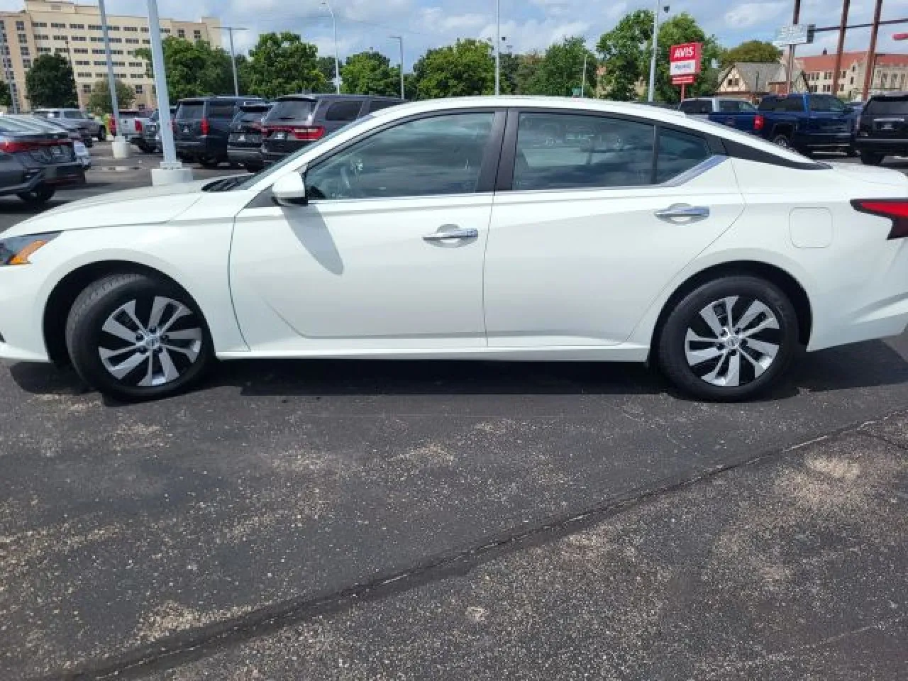 2022 Nissan Altima 2.5 S photo 28
