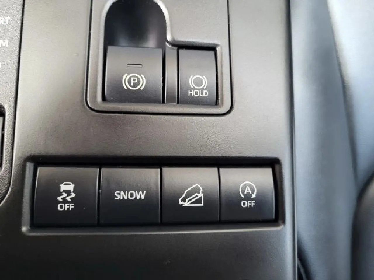 2020 Toyota Highlander XLE Sport photo 35