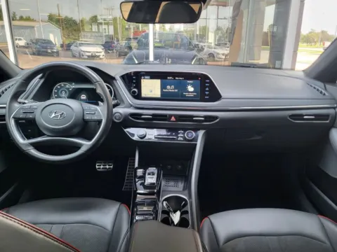 More photos of 2021 Hyundai Sonata SEL Plus Sedan 4D at Platinum Auto Plaza, KS
