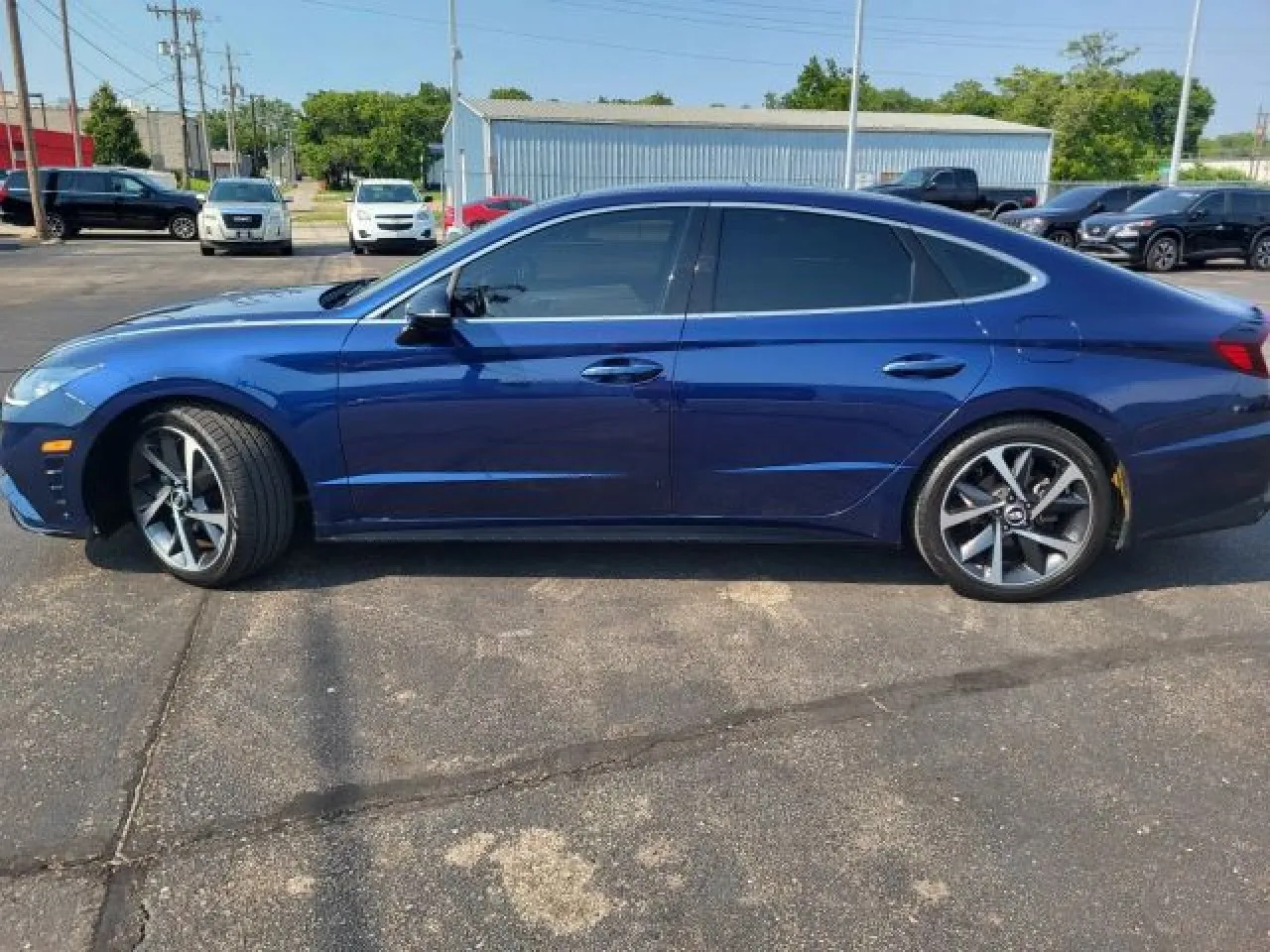 2021 Hyundai Sonata SEL Plus photo 2