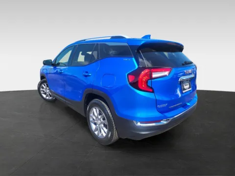 More photos of 2024 GMC Terrain SLT at Platinum Auto Plaza, KS