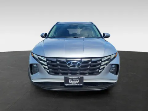 Photos of 2023 Hyundai Tucson SEL Sport Utility 4D for sale in Topeka, KS at Platinum Auto Plaza