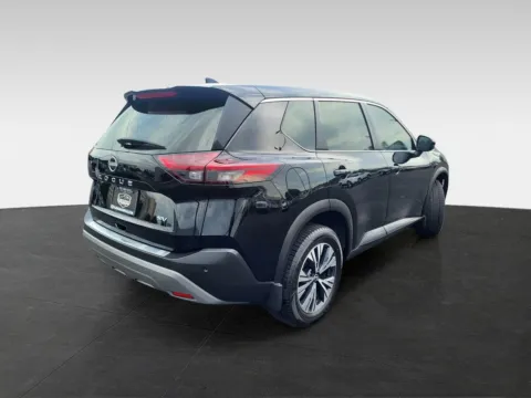 Another view of 2022 Nissan Rogue SV for sale in Topeka, KS at Platinum Auto Plaza
