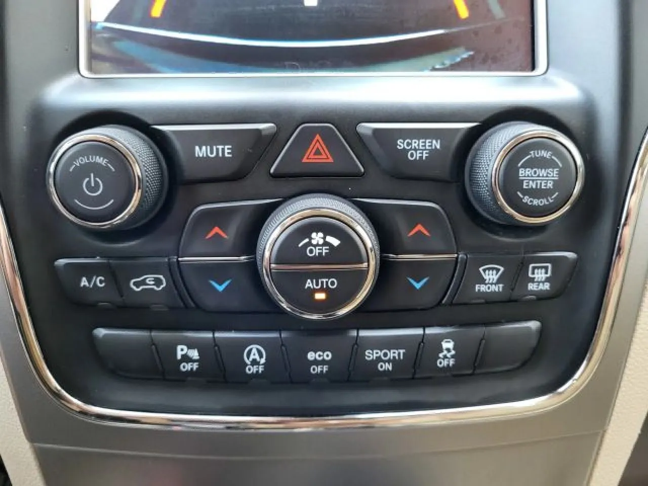 2018 Jeep Grand Cherokee Overland Sport photo 4