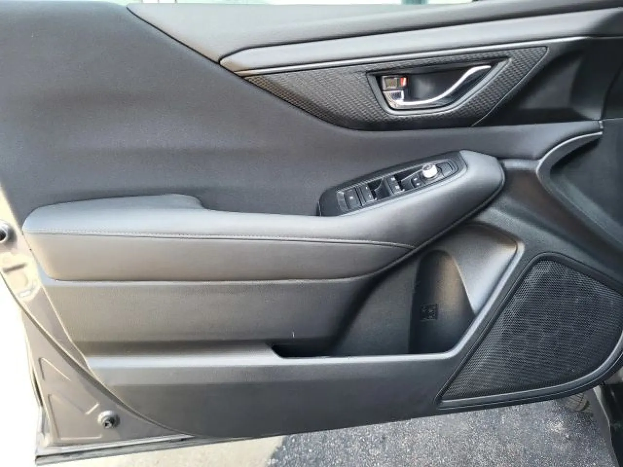 2023 Subaru Outback Premium photo 34