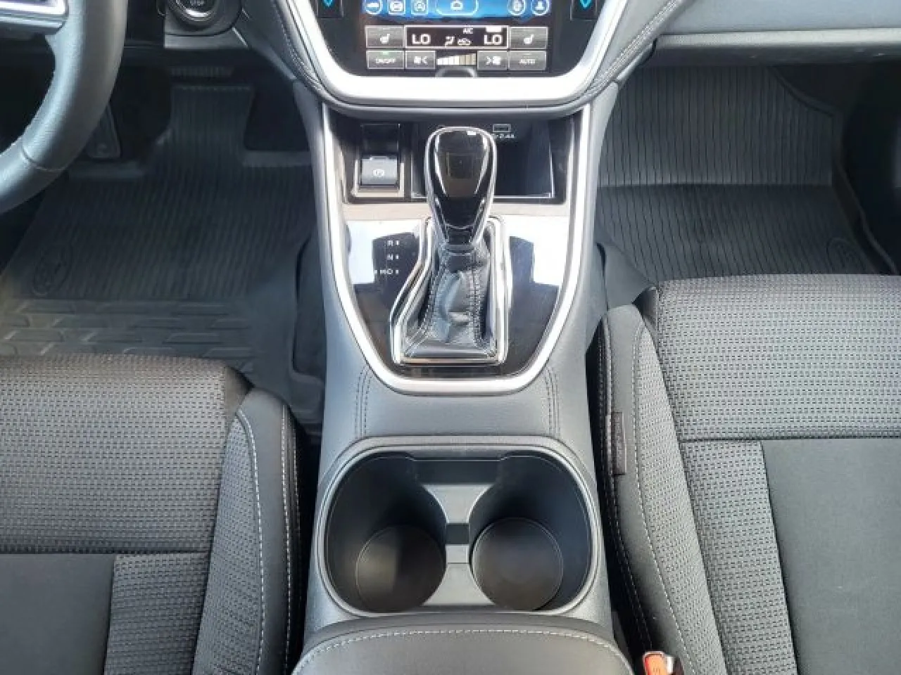 2023 Subaru Outback Premium photo 25
