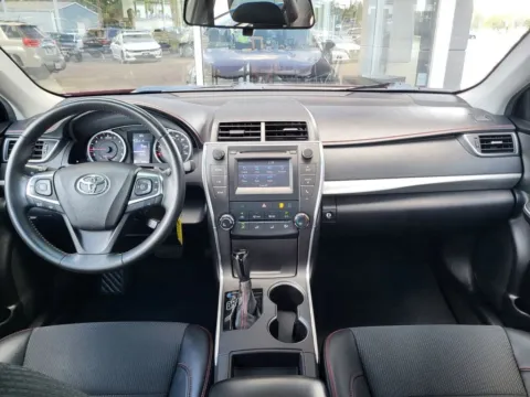 More photos of 2017 Toyota Camry SE Sedan 4D at Platinum Auto Plaza, KS